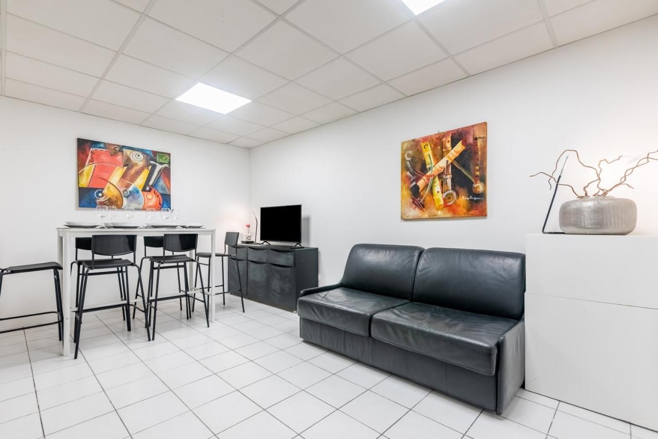 Triplex Magenta Quest Apartman Párizs Kültér fotó